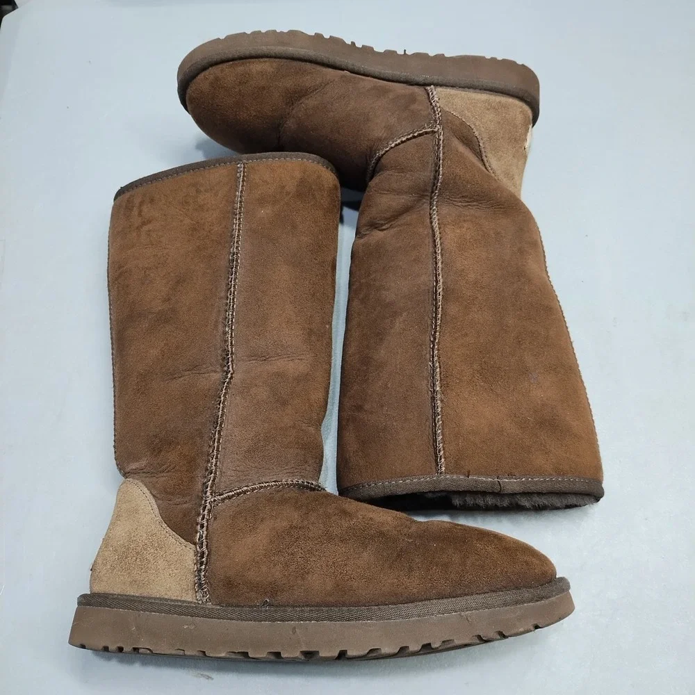 UGG australia classic